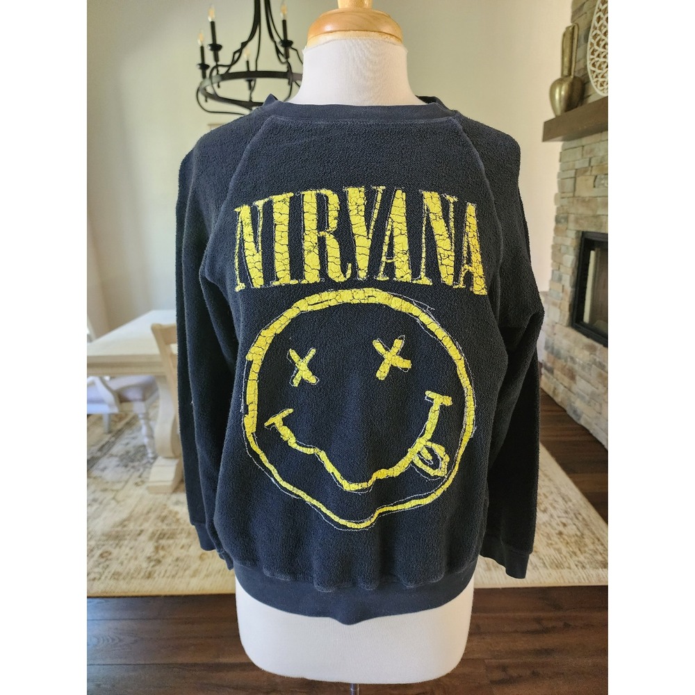 Daydreamer Nirvana Smiley Face Reverse Sweatshirt Black Small Raglan Long Sleeve